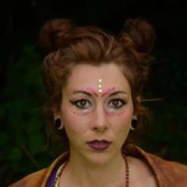 Photo of Ashlee Lovebox