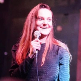 Photo of Caitlin Burke