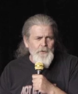 Photo of Dennis Cruise