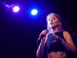 Photo of Elaine Robertson