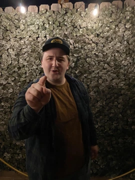 Photo of Ethan Abramson 