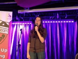 Photo of Hannah Cross