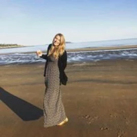 Photo of Heidi Harrison