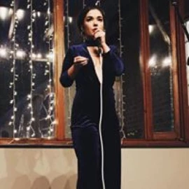 Photo of Kelly Maria