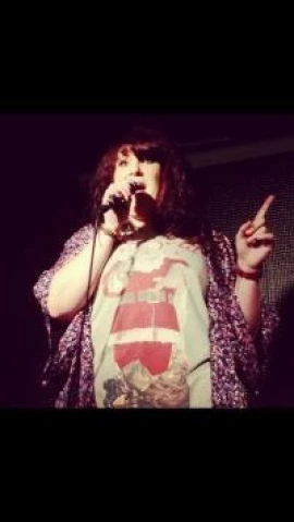 Photo of Lauren Coates