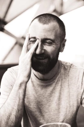 Photo of Matthew McAloone