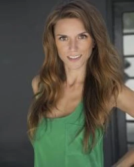 Photo of Natasha Pearl Hansen