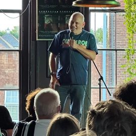 Photo of Rob Leonard