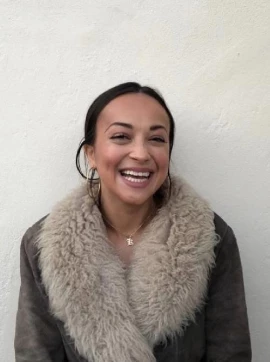 Photo of Sarah Roberts