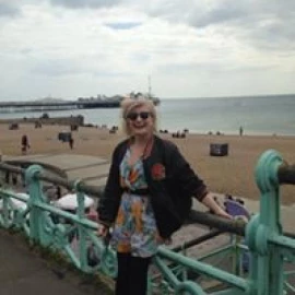 Photo of Sarah Teale