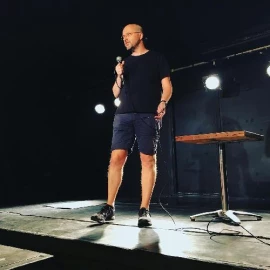 Photo of Simon Whitaker