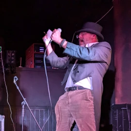 Photo of Chris Blackburn