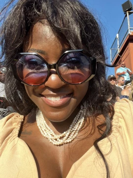 Photo of Torona Michele Poole